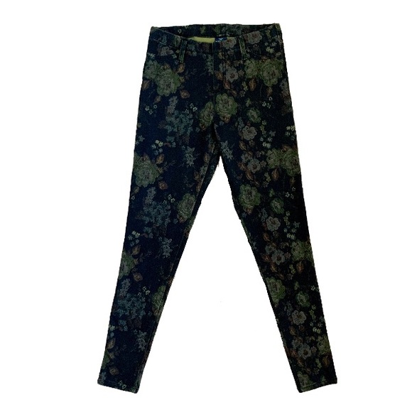 Faded Glory Pants - Vintage print skinny pants legging size 8
